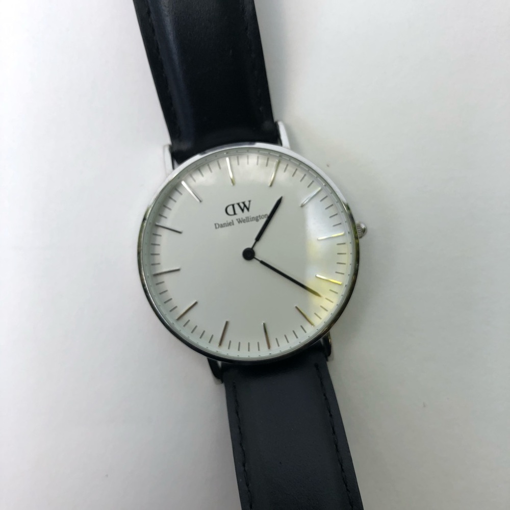 Women’s watch - Picture 3 of 9